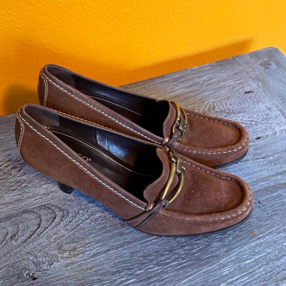 Franco Sarto Brown Suede Heels with Brass Detail and Kitten Heel
